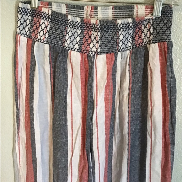 Style Me  Linen Blend Wide Leg Pant - Picture 3 of 7